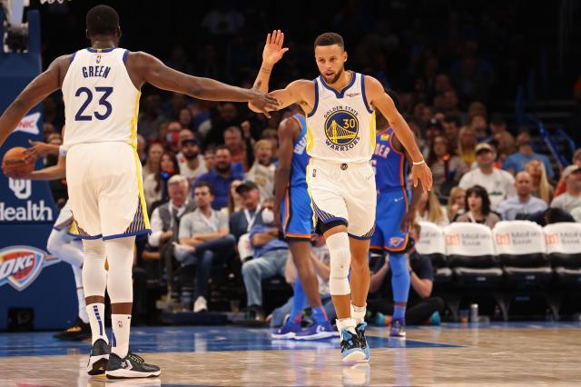 开季四连胜复刻73胜赛季 名嘴：只有一队能赢勇士！