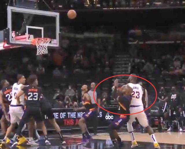 世界杯高清观看入口-保罗詹姆斯上演相爱相杀 沃格尔：保罗动作太危险